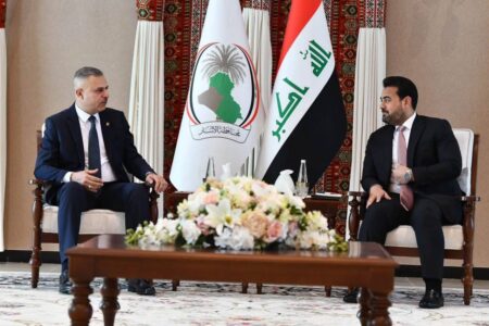 العوادي يبحث مع الدبوس الأوضاع الأمنية ويشيد باستقرار المحافظة