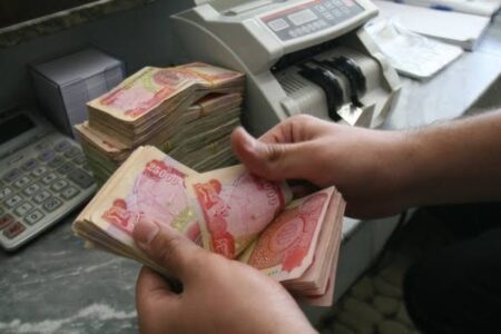 إنجاز 70% من قاعدة البيانات لتعديل سلم الرواتب