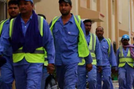العمل: منصة مهن بوابة إلزامية لاستقدام العمالة الأجنبية وأولوية التوظيف للعراقيين