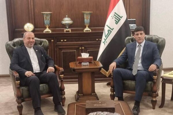 الخارجية تستوضح من السفير الإيراني بشأن منشورات لبعثات دبلوماسية تتعلق بخرائط المنطقة
